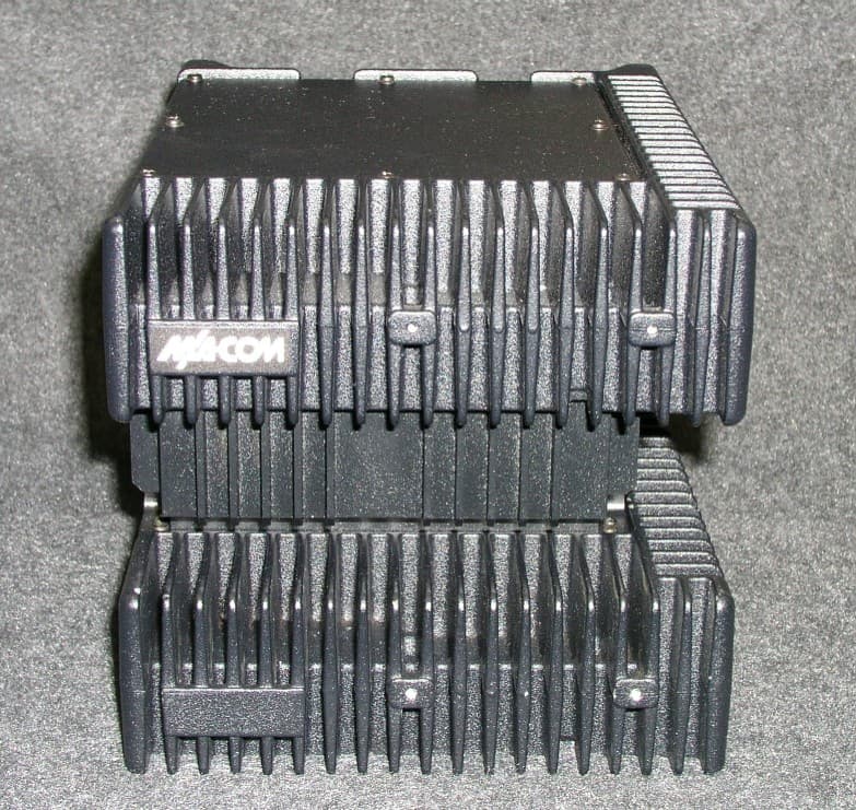 M7200 V-TAC 700/800 MHz Mobile Radio - FCC ID BV8M7200VTAC - Harris Corporation