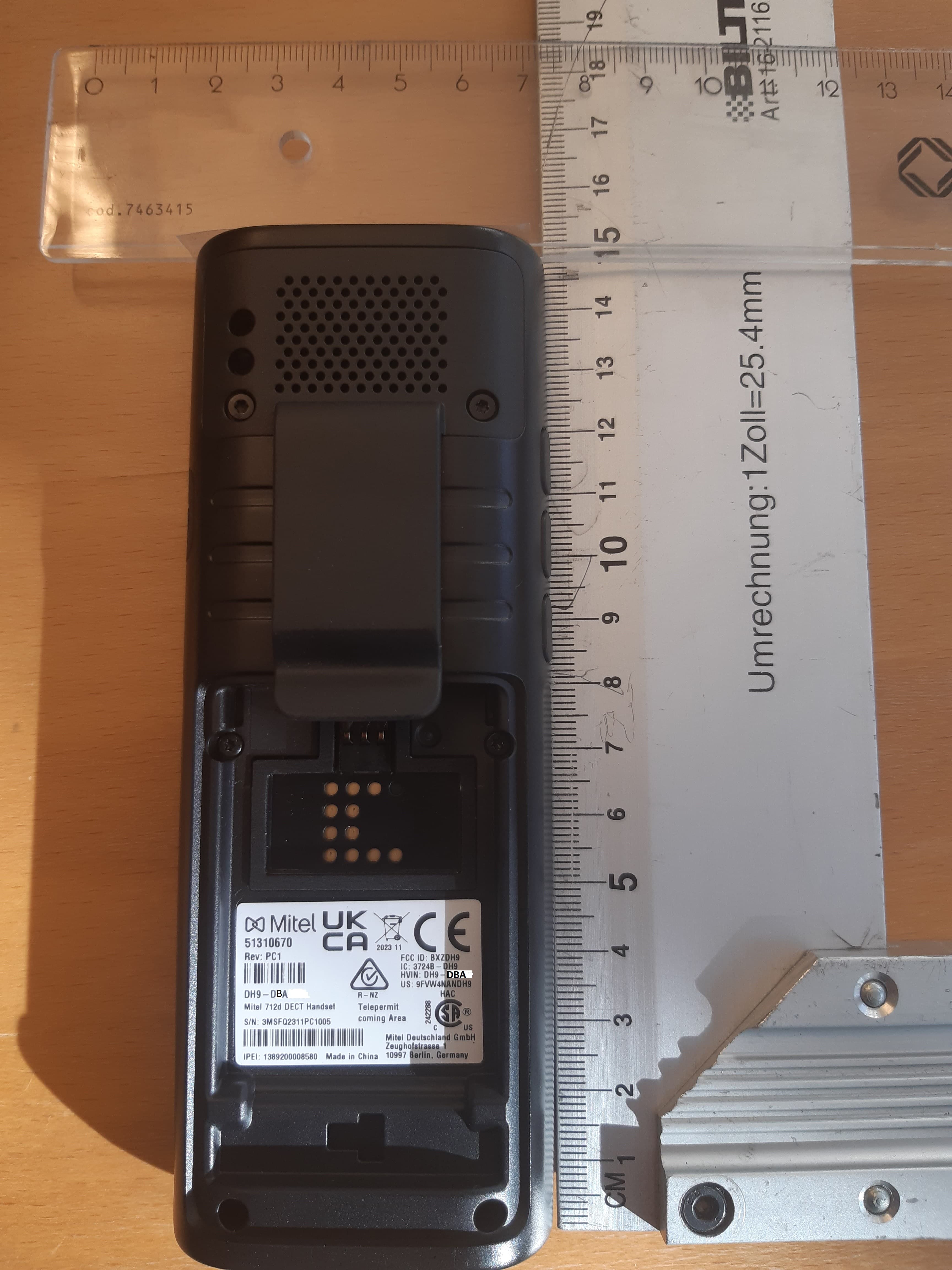 DECT Handset with Bluetooth - FCC ID BXZDH9 - Ascom (Sweden) AB