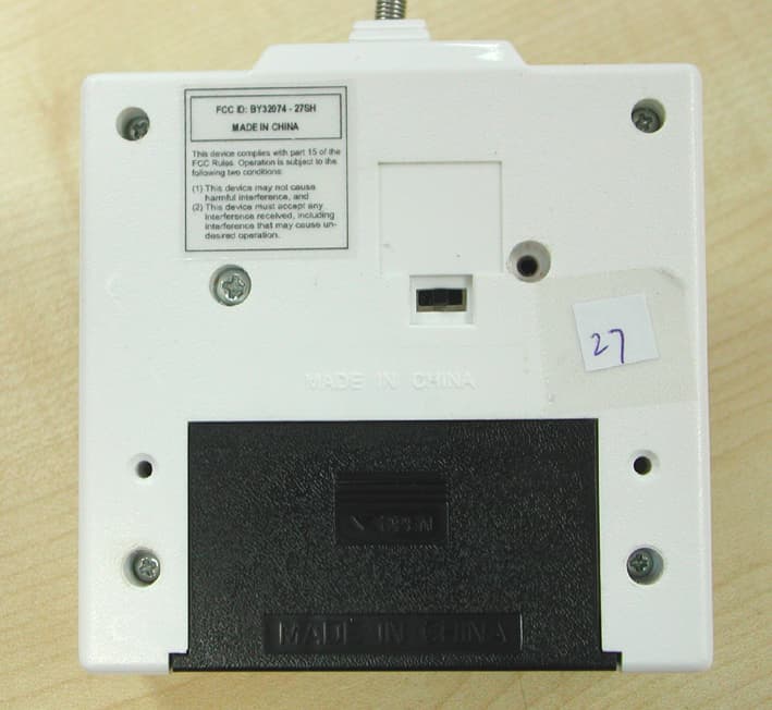 26.96-27.28MHz WIRELESS R/C TOY-TX - FCC ID BY32074-27SH - Scientific Toys Ltd (2)