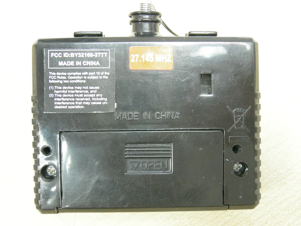 26.96-27.28 MHz WIRELESS R/C TOY-TX - FCC ID BY32160-27TT - Scientific Toys Ltd (2)