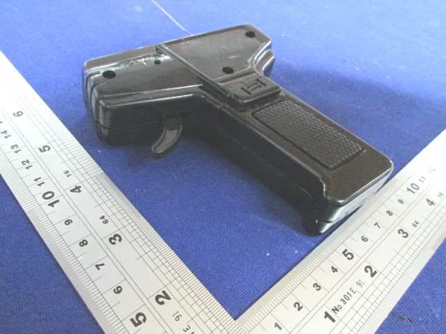R/C VEHICLE - FCC ID BY32161-27TP - Scientific Toys Ltd