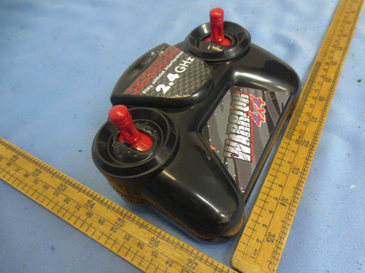 R/C VEHICLE - FCC ID BY32970-24GT - Scientific Toys Ltd