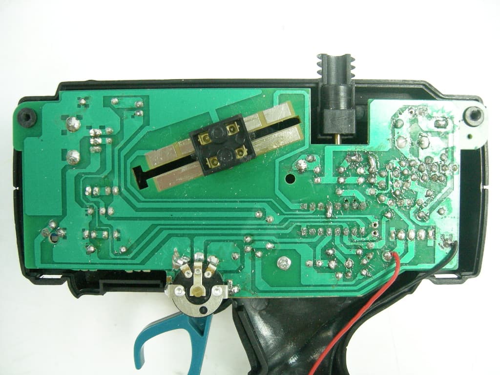 26.96-27.28 MHz WIRELESS R/C TOY-TX - FCC ID BY33548-274P - Scientific Toys Ltd (2)