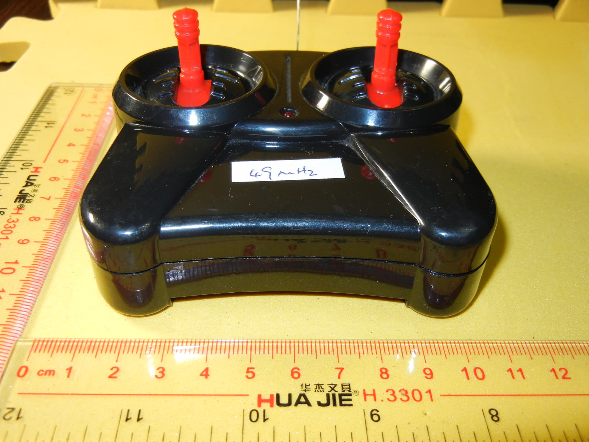 49.82-49.90 MHz WIRELESS REMOTE CONTROL TOY-TX - FCC ID BY33564-49PP - Scientific Toys Ltd (4)