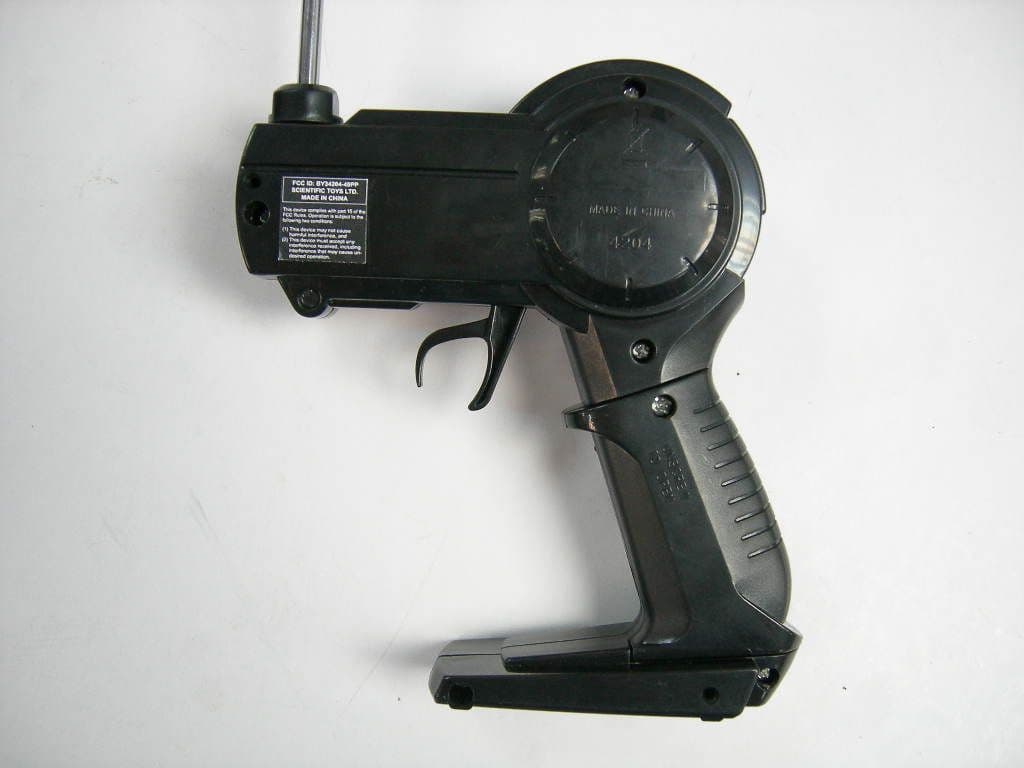 49.82-49.90 MHz WIRELESS R/C TOY-TX - FCC ID BY34204-49PP - Scientific Toys Ltd (2)