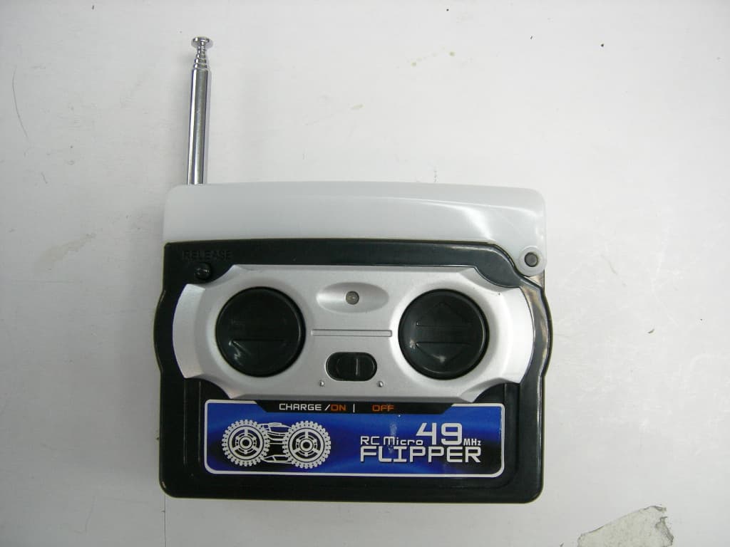 49.82-49.90 MHz WIRELESS R/C TOY-TX - FCC ID BY34795-49TP - Scientific Toys Ltd