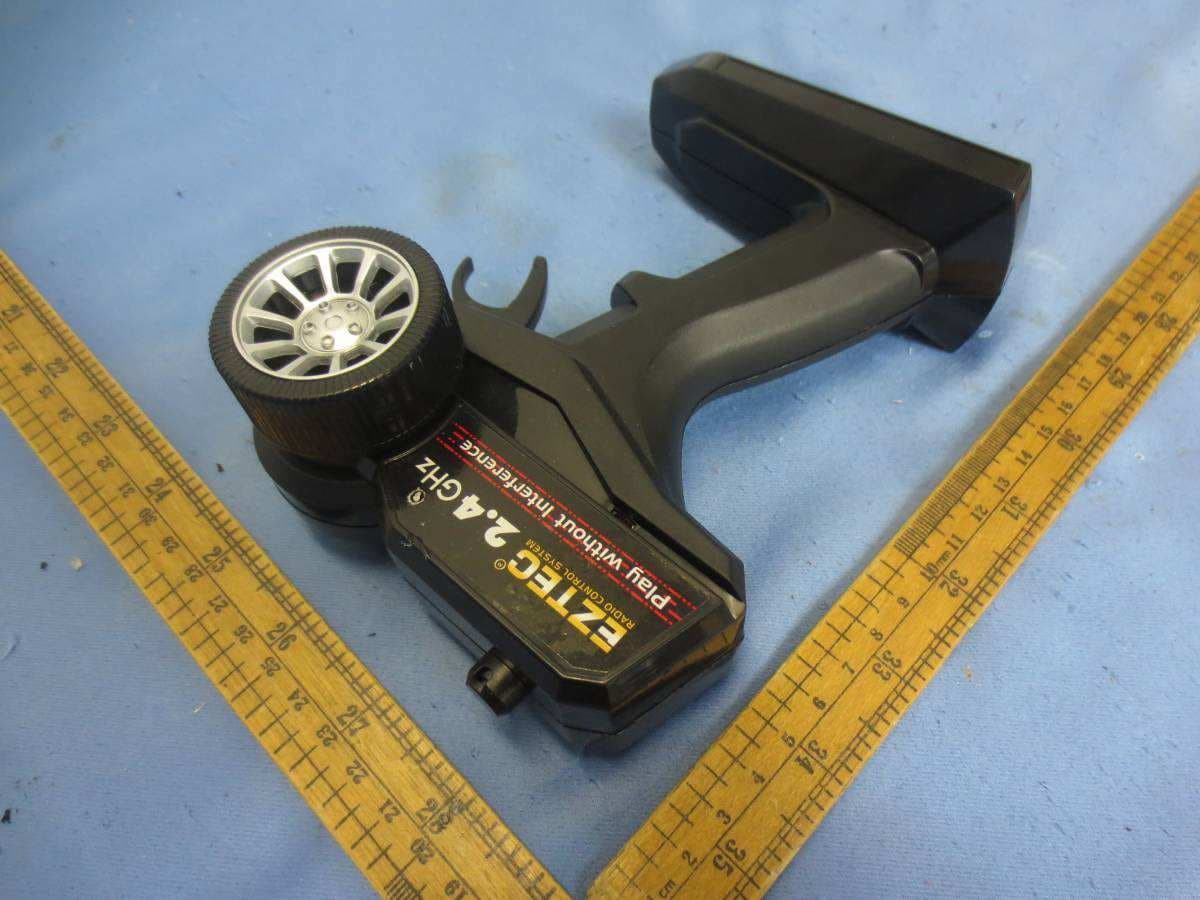 R/C VEHICLE - FCC ID BY35013-24GT - Scientific Toys Ltd