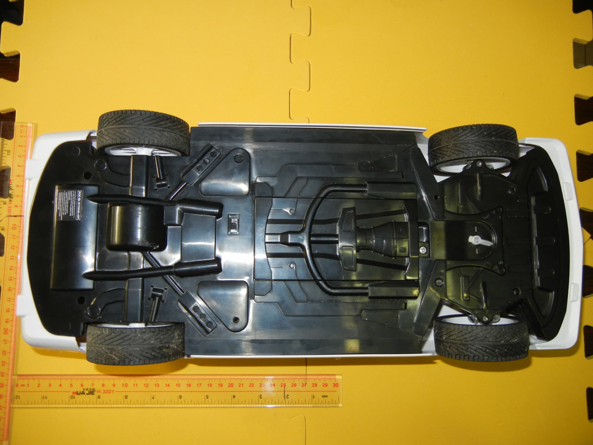 49.82-49.90 MHz WIRELESS REMOTE CONTROL TOY-RX - FCC ID BY39946-49P - Scientific Toys Ltd (2)