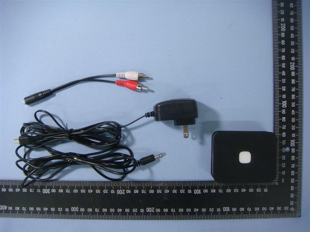 Bluetooth Audio Adapter - FCC ID BY4BTR2000N - Trans Electric Co., Ltd. (4)