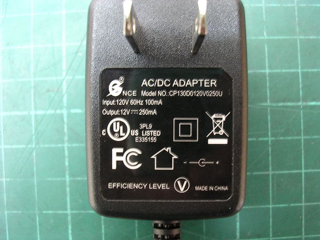 5.8GHz WIRELESS A/V SIGNAL SENDER - FCC ID BY4TR5830 - Trans Electric Co., Ltd.
