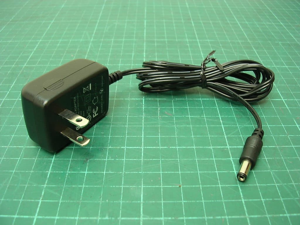 5.8GHz WIRELESS A/V SIGNAL RECEIVER - FCC ID BY4TR5830IR - Trans Electric Co., Ltd. (2)