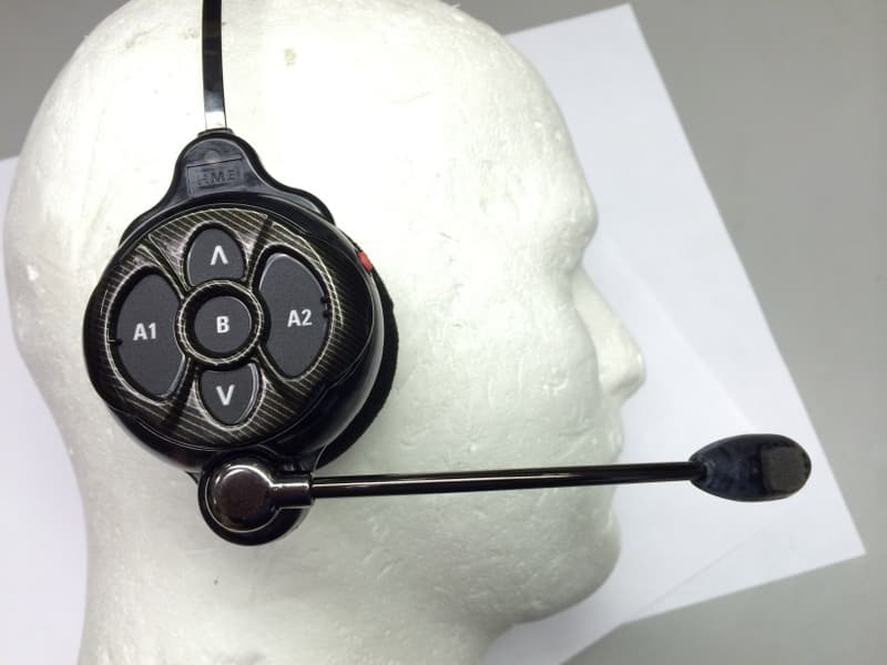 Wireless headset - FCC ID BYM1402 - HM Electronics Inc