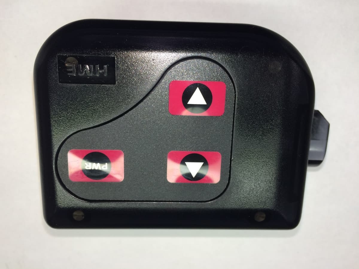 Wireless belt pack transceiver - FCC ID BYM1404 - HM Electronics Inc (2)