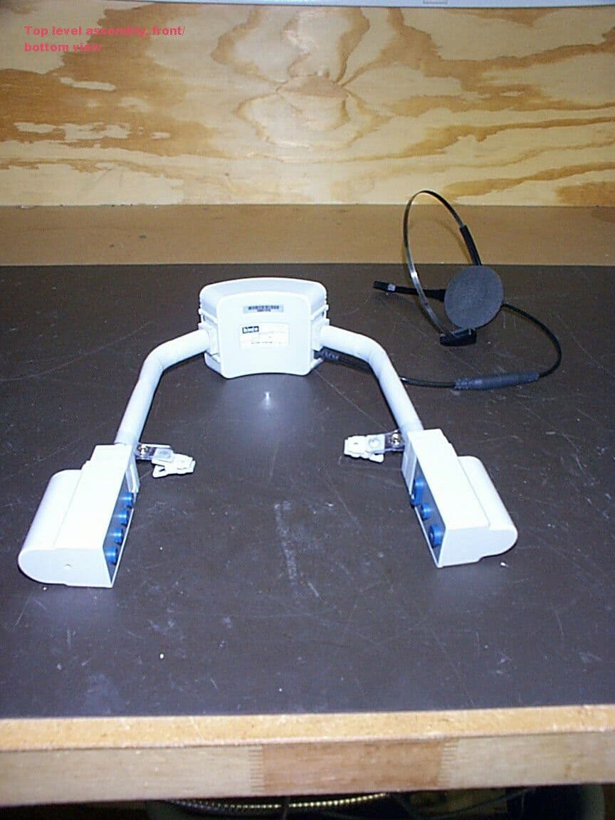 Audio TX - FCC ID BYM900CC - HM Electronics Inc