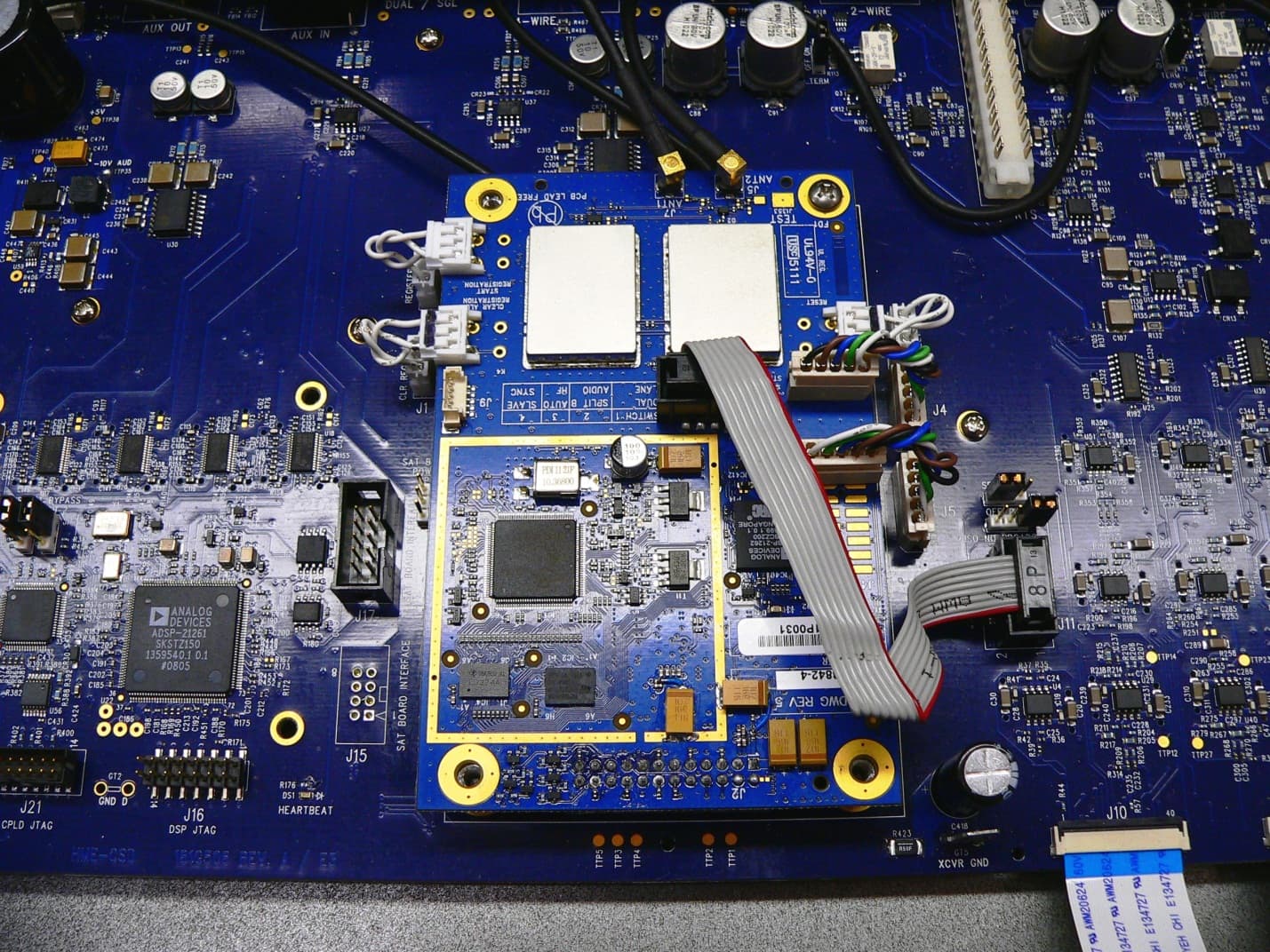 Base Station transceiver for wireless intercom system - FCC ID BYMXCVPRO2 - HM Electronics Inc