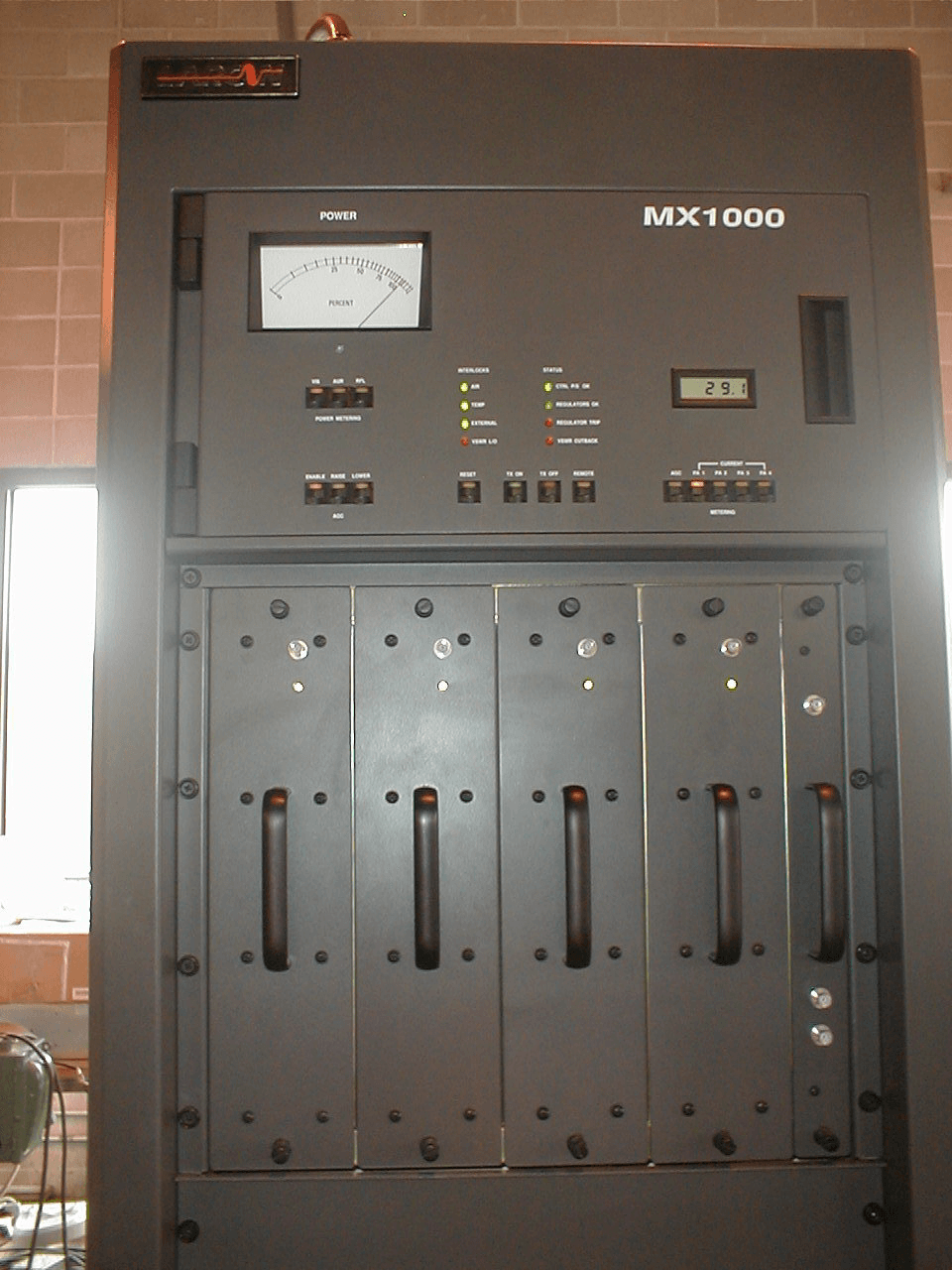 1000 Watt UHF Translator - FCC ID BZ5MX1000UX - Larcan Inc