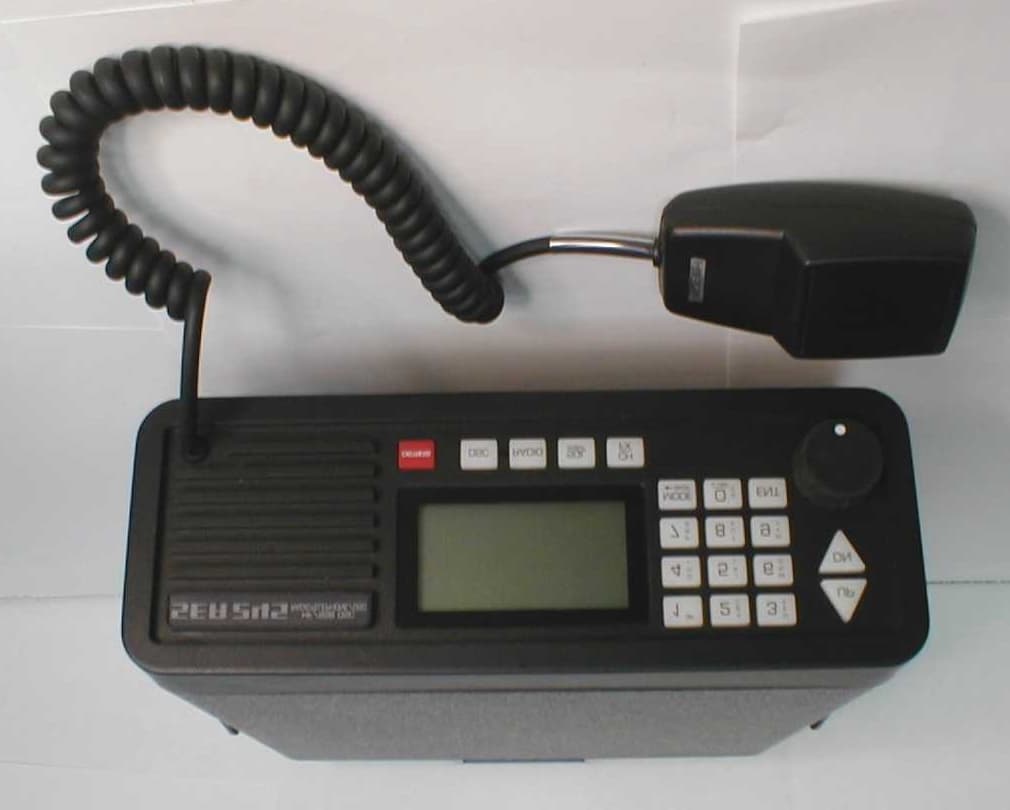 SEA 245 MF/HF DSC Marine Radiotelephone - FCC ID BZ6SEA245 - SEA Inc of Delaware