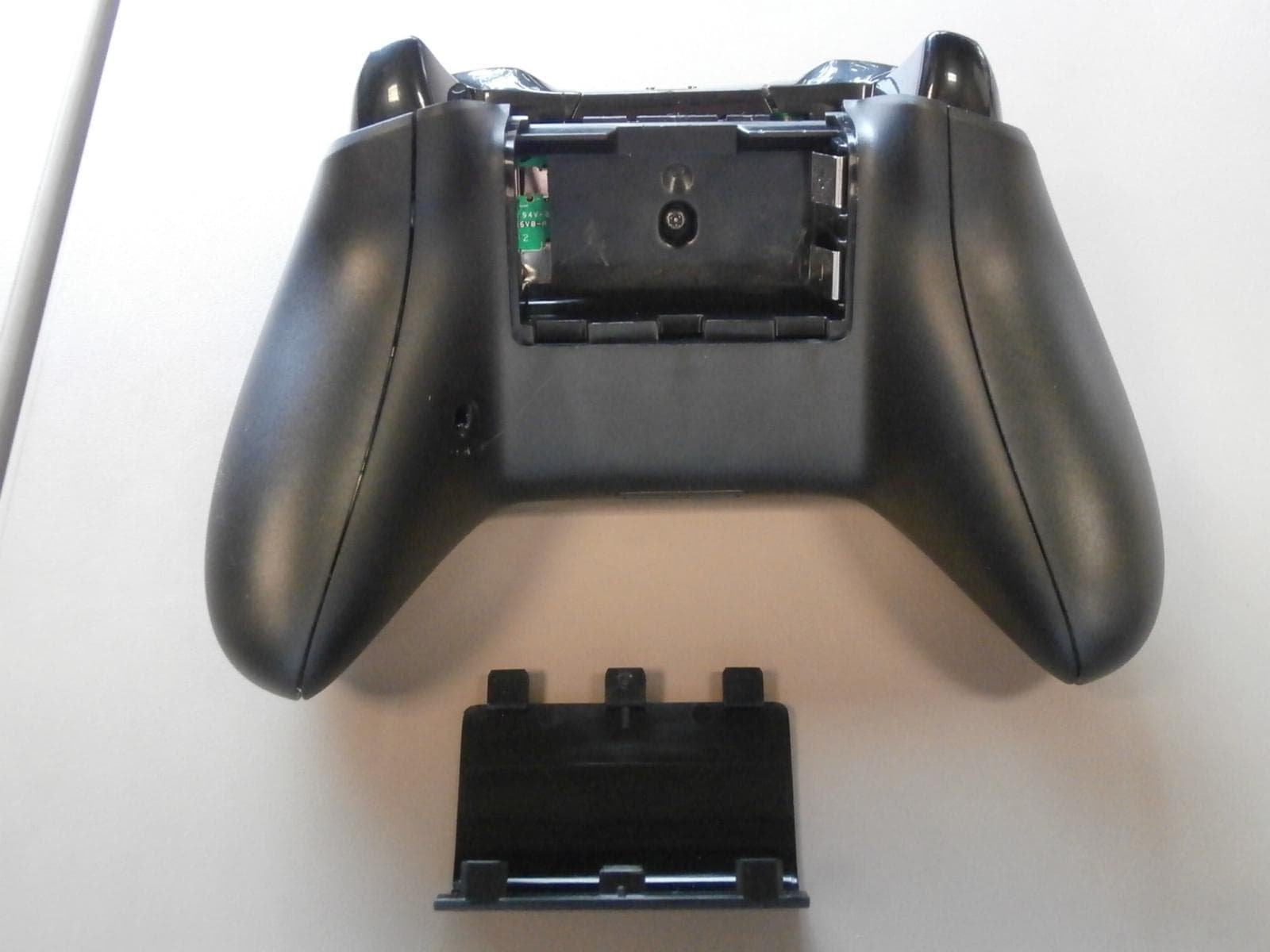 Wireless Controller - FCC ID C3K1537 - Microsoft Corporation (2)