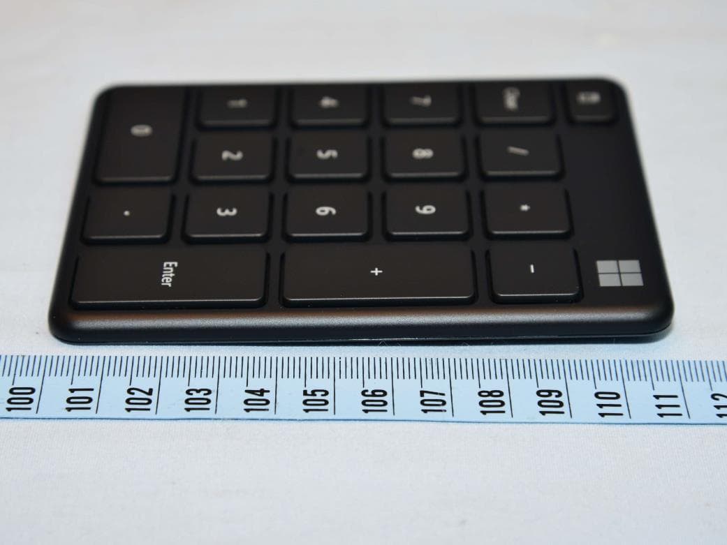 Bluetooth Number Pad - FCC ID C3K1969 - Microsoft Corporation (2)