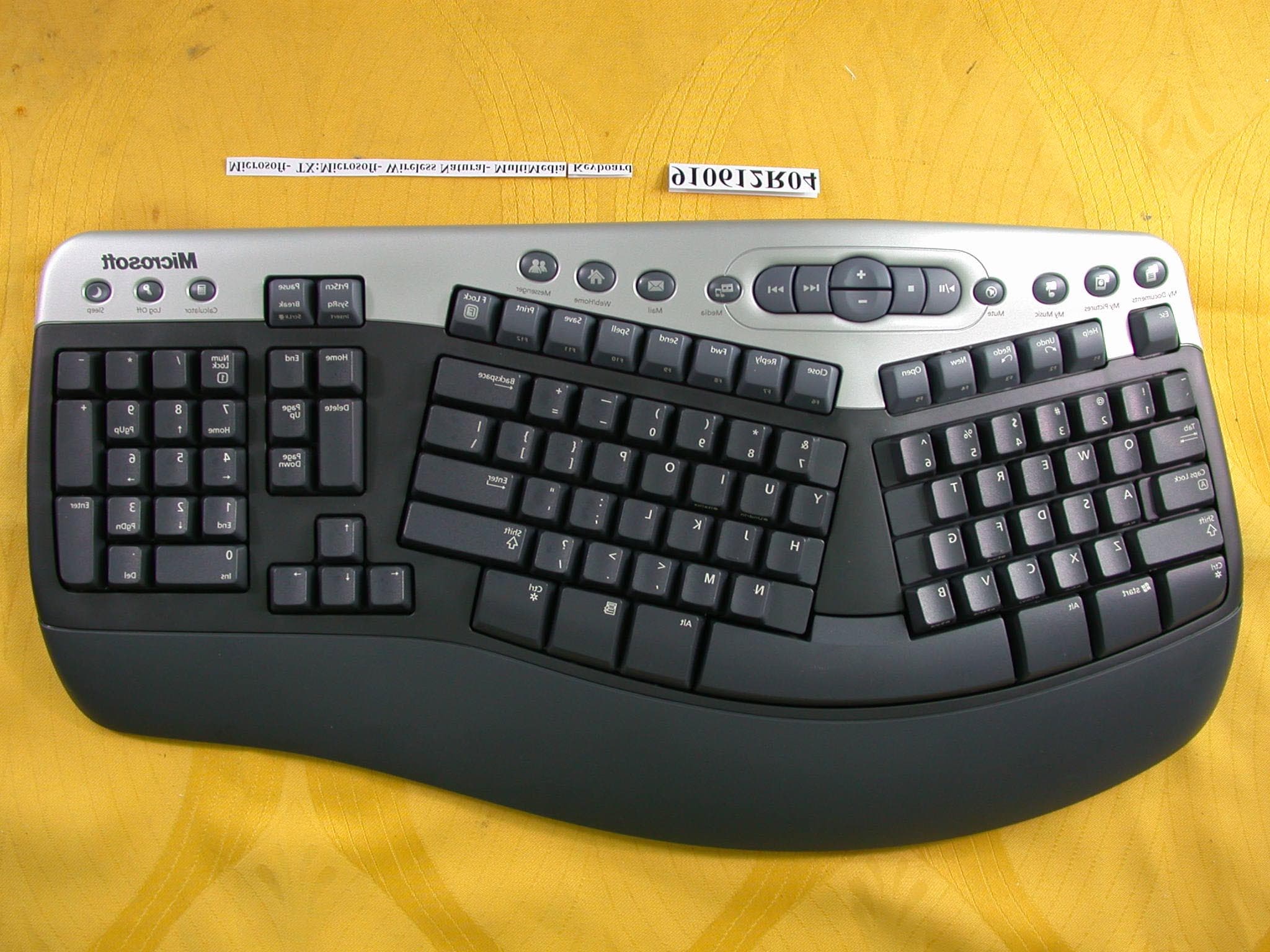 Wireless Keyboard - FCC ID C3KKB10 - Microsoft Corporation (2)