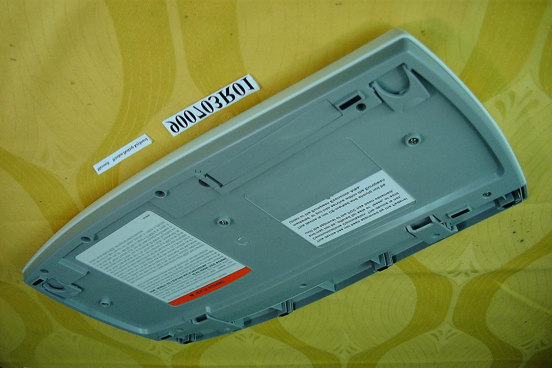 Desktop Wireless Keyboard - FCC ID C3KKB8 - Microsoft Corporation (4)