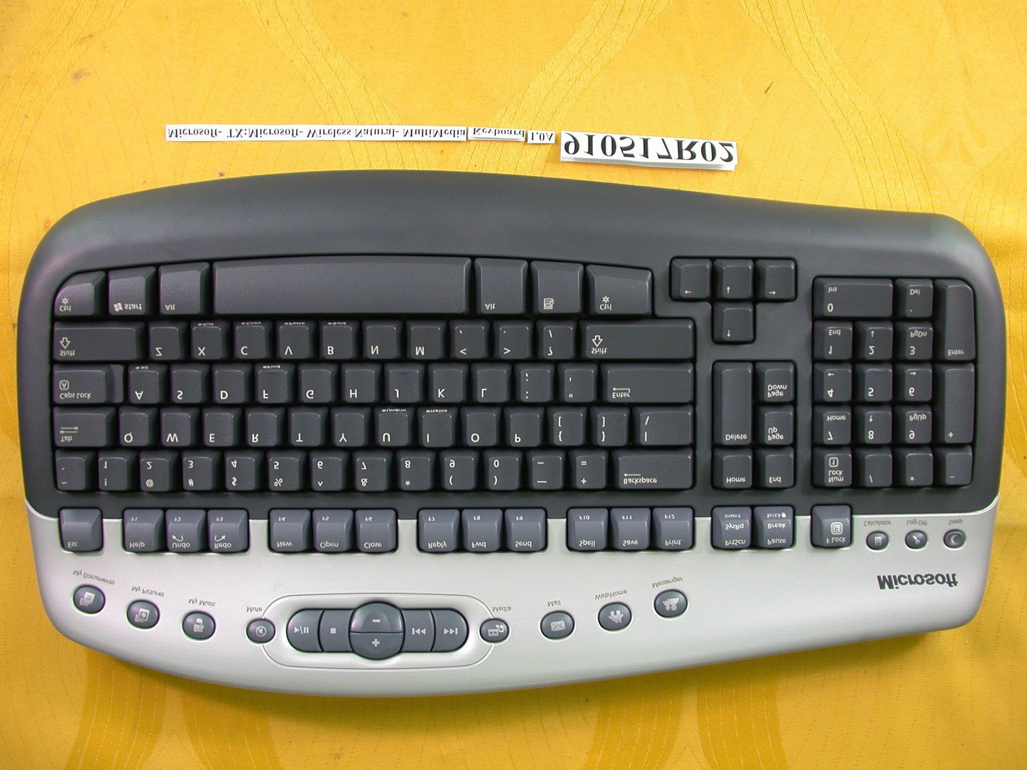 Wireless Keyboard - FCC ID C3KKB9 - Microsoft Corporation (3)