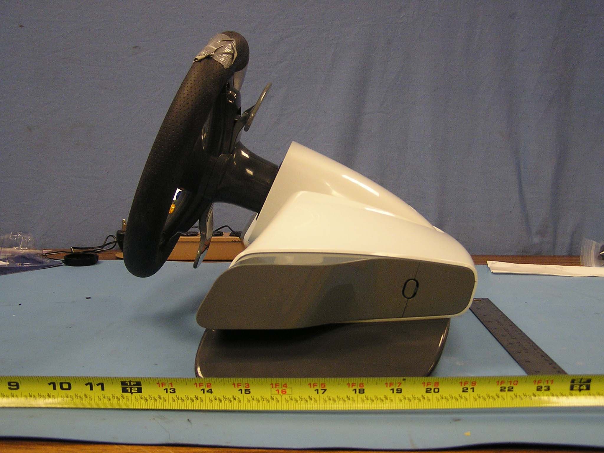 Xbox 360 Wireless Racing Wheel with Force Feedback - FCC ID C3KWRW01 - Microsoft Corporation (4)