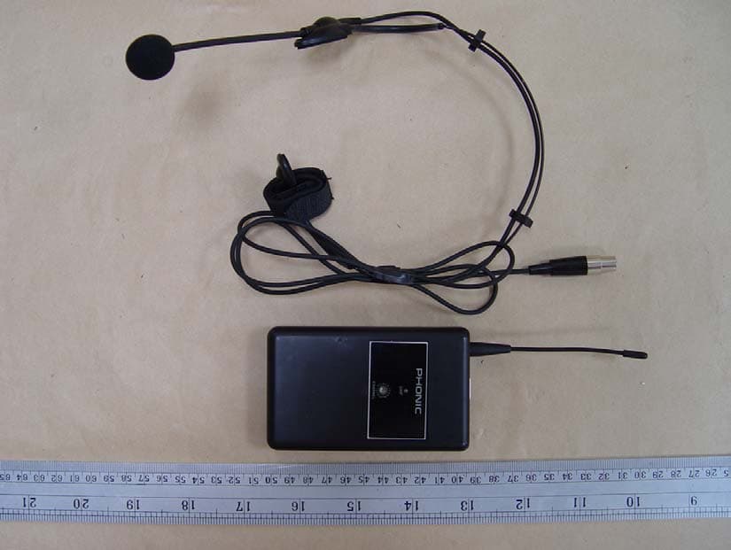 Wireless Transmitter - FCC ID C5CBT200 - Phonic Corporation (4)