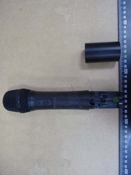 Wireless Microphone - FCC ID C5CWM01 - Phonic Corporation (4)