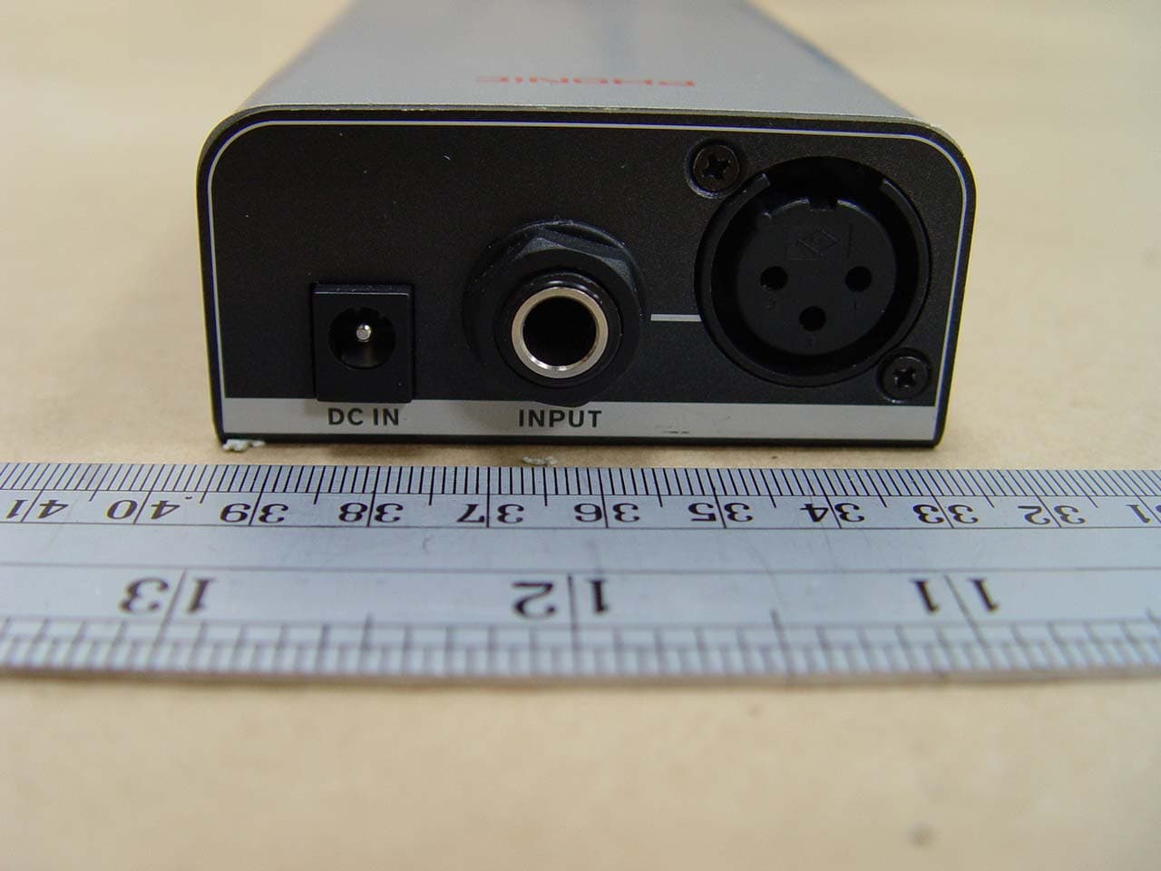 Wireless Transmitter - FCC ID C5CWM60 - Phonic Corporation (5)