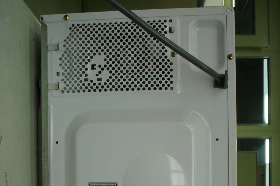 MICROWAVE - FCC ID C5F7NF16MO110N - WINIA Electronics Co., Ltd. (3)