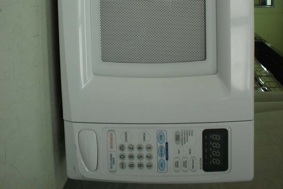 MICROWAVE - FCC ID C5F7NF16MO110N - WINIA Electronics Co., Ltd. (2)