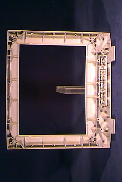 17-inch Color Monitor - FCC ID C5F7NFCMC1710B - WINIA Electronics Co., Ltd. (3)