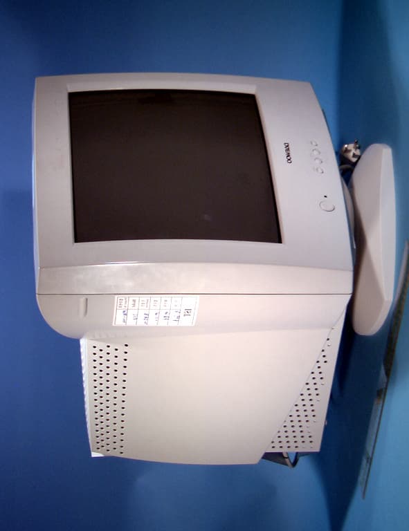 17" Color Monitor - FCC ID C5F7NFCMC715B - WINIA Electronics Co., Ltd.