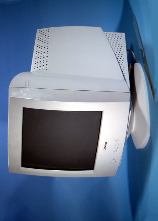 17" Color Monitor - FCC ID C5F7NFCMC715B - WINIA Electronics Co., Ltd. (3)