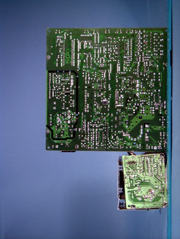 17" Color Monitor - FCC ID C5F7NFCMC719B - WINIA Electronics Co., Ltd. (2)