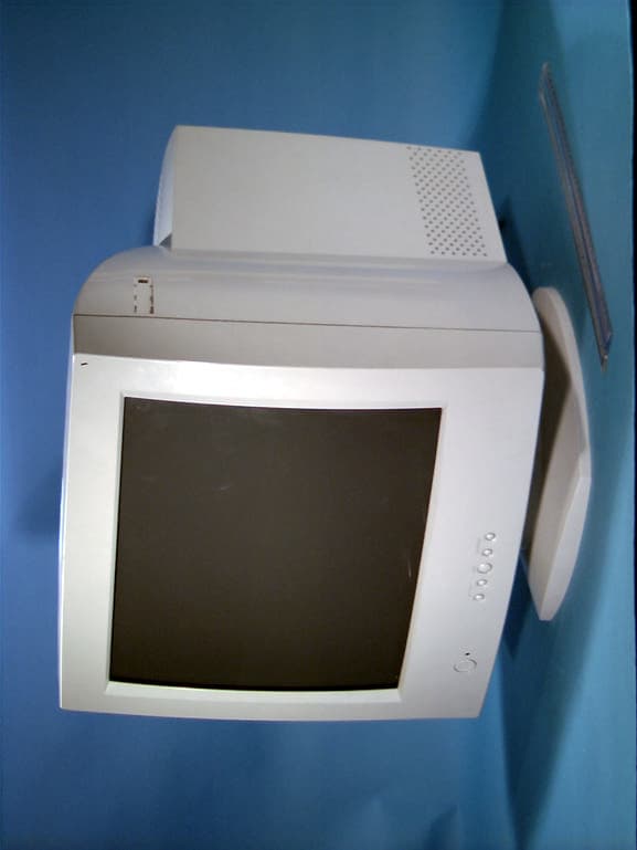 19-inch Color Monitor - FCC ID C5F7NFCMC902D - WINIA Electronics Co., Ltd. (3)
