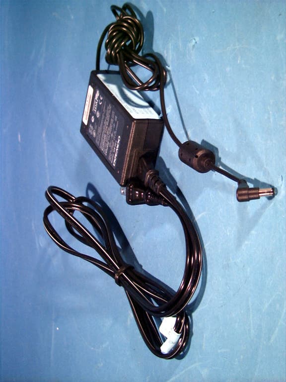 JBP - Part 15 Class B Computing Device Peripheral - FCC ID C5F7NFCML500 - WINIA Electronics Co., Ltd. (1)