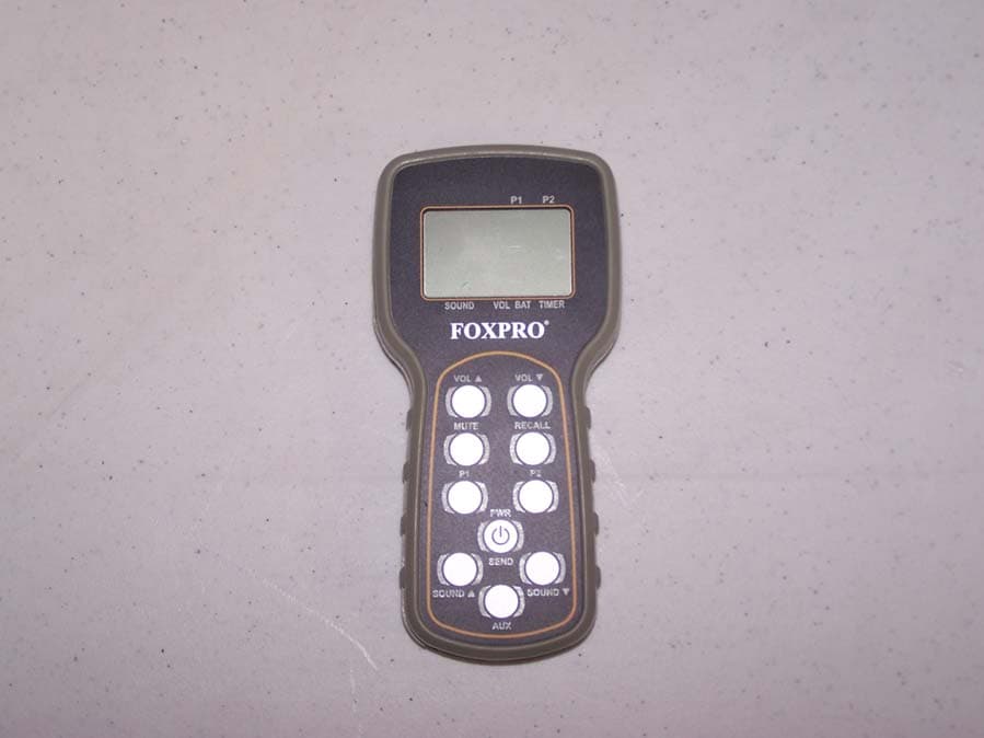 Remote Control Transmitter - FCC ID C6M618 - Foxpro Inc (1)
