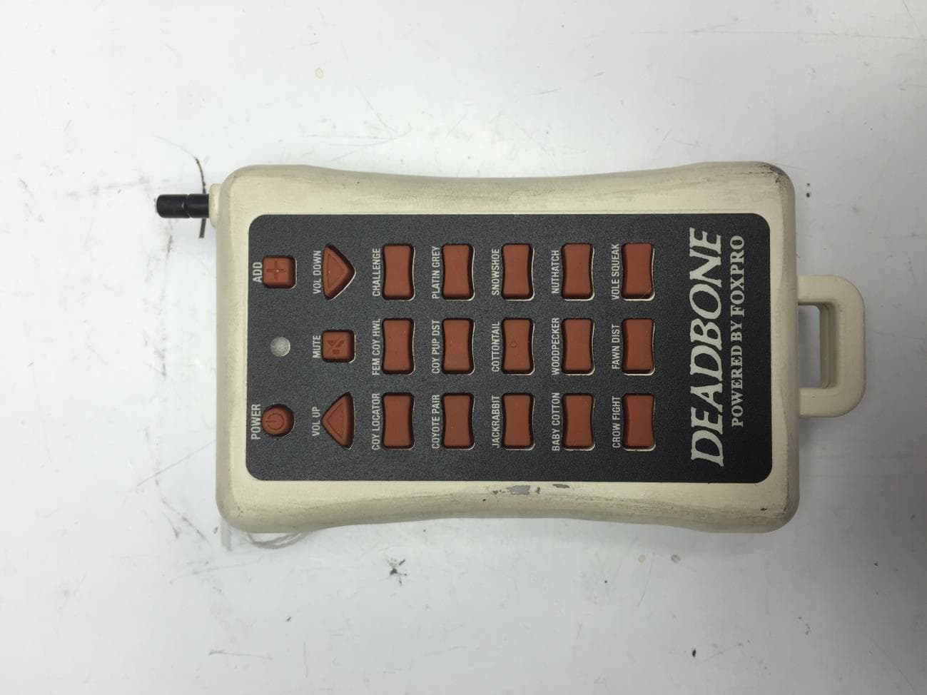 Deadbone Transmitter - FCC ID C6M670 - Foxpro Inc