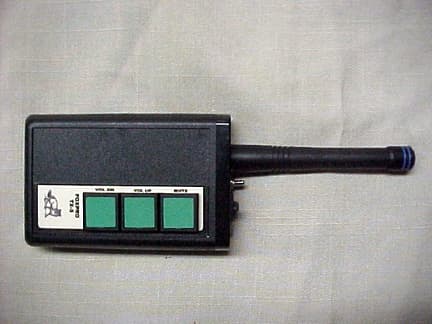 Remote Control Transmitter - FCC ID C6MTX5 - Foxpro Inc (3)