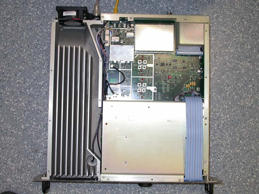 VHF ground to air transmitter - FCC ID C8LB6350-S2 - Park Air Systems Limited (5)