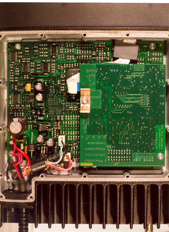 VHF Airband mobile transceiver - FCC ID C8LBT6M - Park Air Systems Limited (2)