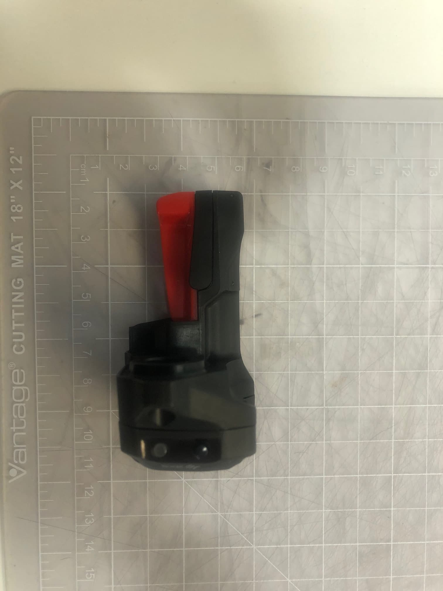 Rear Shock with BLE and AIREA Radios - FCC ID C9O-RSMB1 - SRAM LLC. (3)