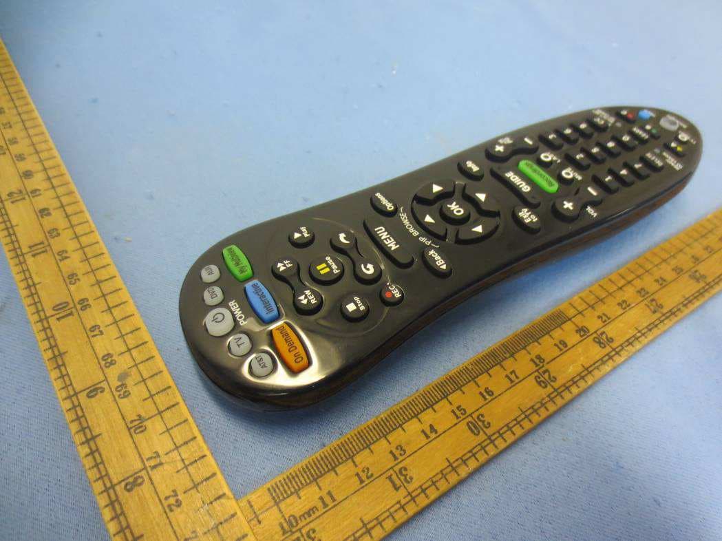 Universal TV Remote Control - FCC ID CAC3033 - Cybiotronics Limited
