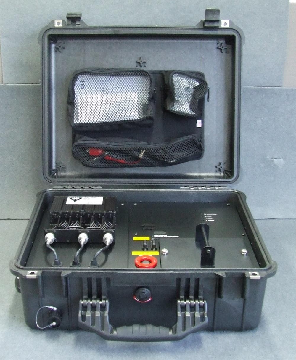 Base Station Transmitter - FCC ID CASTBDH5F - Tait International Limited (2)