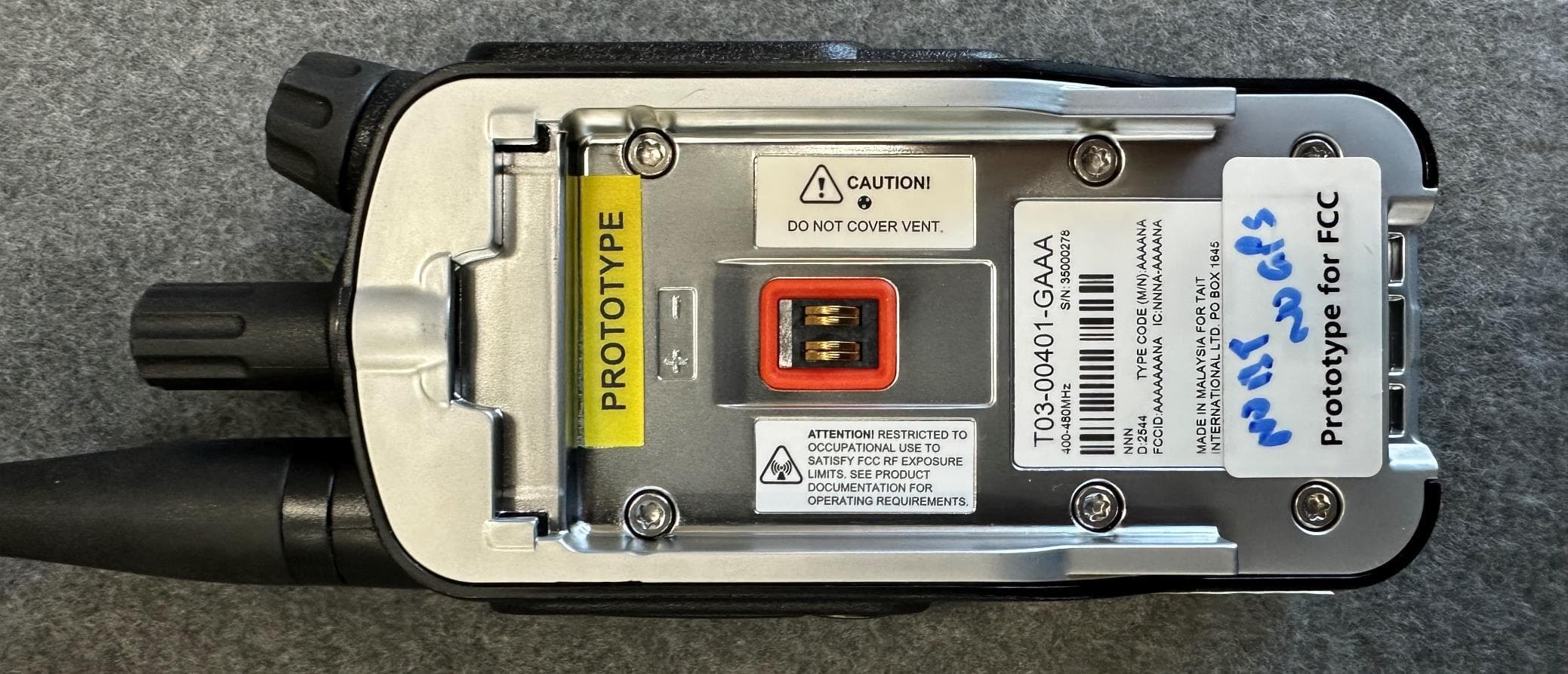 Portable Transceiver - FCC ID CASTPJHGB - Tait International Limited (2)