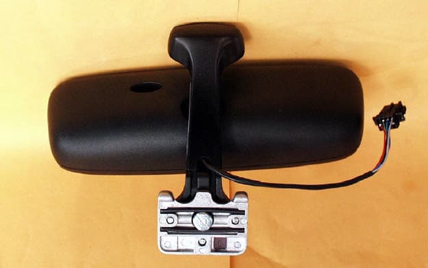 Universal Garage Door Opener - FCC ID CB2DONHL3 - Johnson Controls Interiors L.L.C. (5)