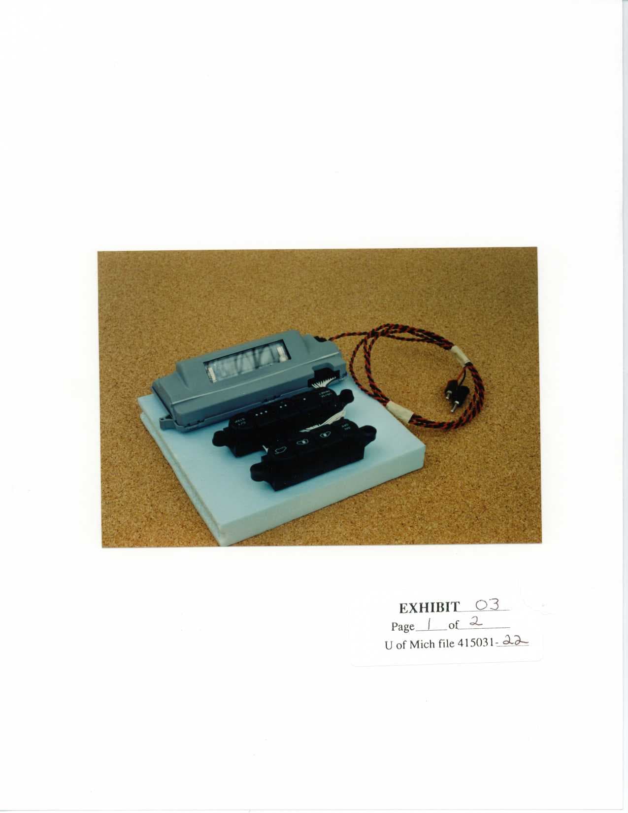 Universal Garage Door Opener / HomeLink - FCC ID CB2RSEVICHL3 - Johnson Controls Interiors L.L.C.