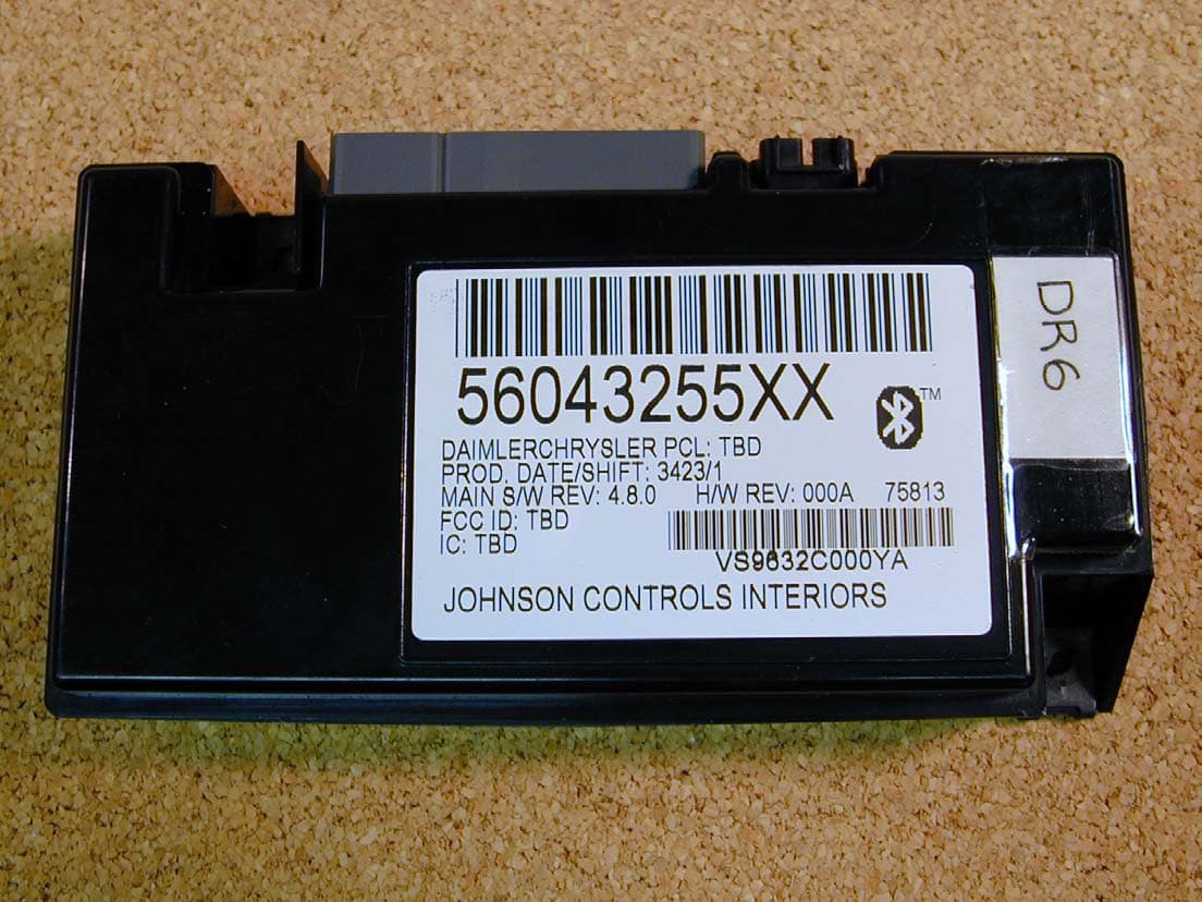 Automotive Bluetooth Hands-Free Interface - FCC ID CB2UCON2 - Johnson Controls Interiors L.L.C. (3)